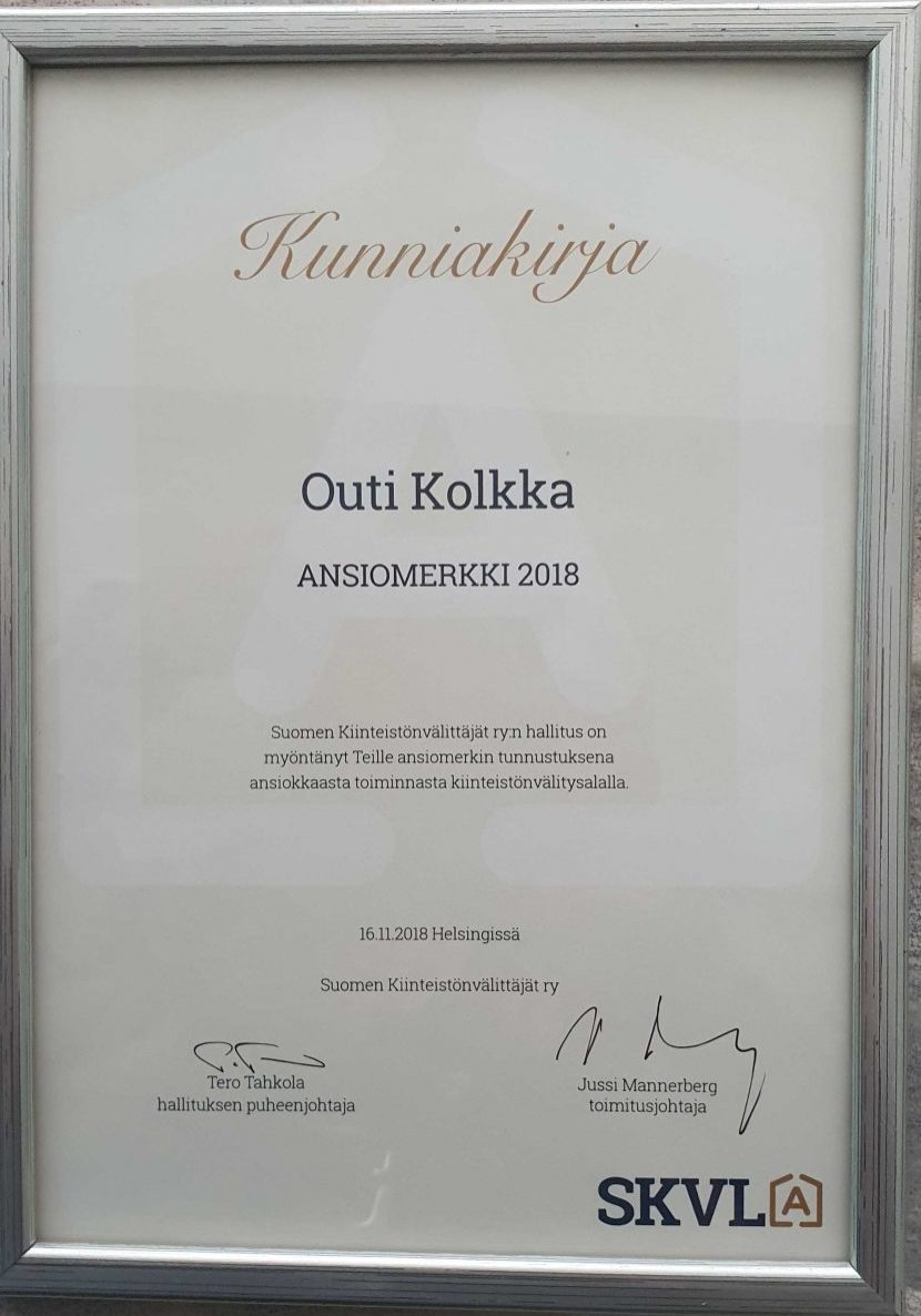 kunniakirja-outi